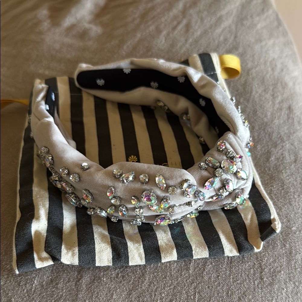 NWOT Lele Sadoughi Grey Velvet Embellished knot Headband mixed jewels /Crystals
